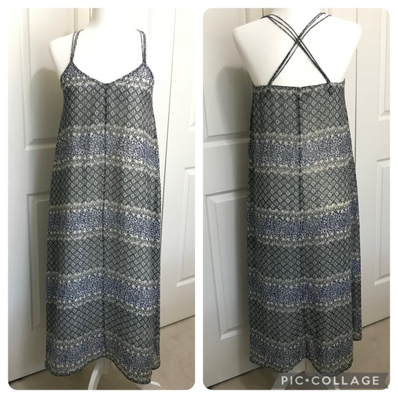 Madewell Dresses & Skirts - Madewell Moroccan Tile Print Cross Back Blue Maxi Dress Small